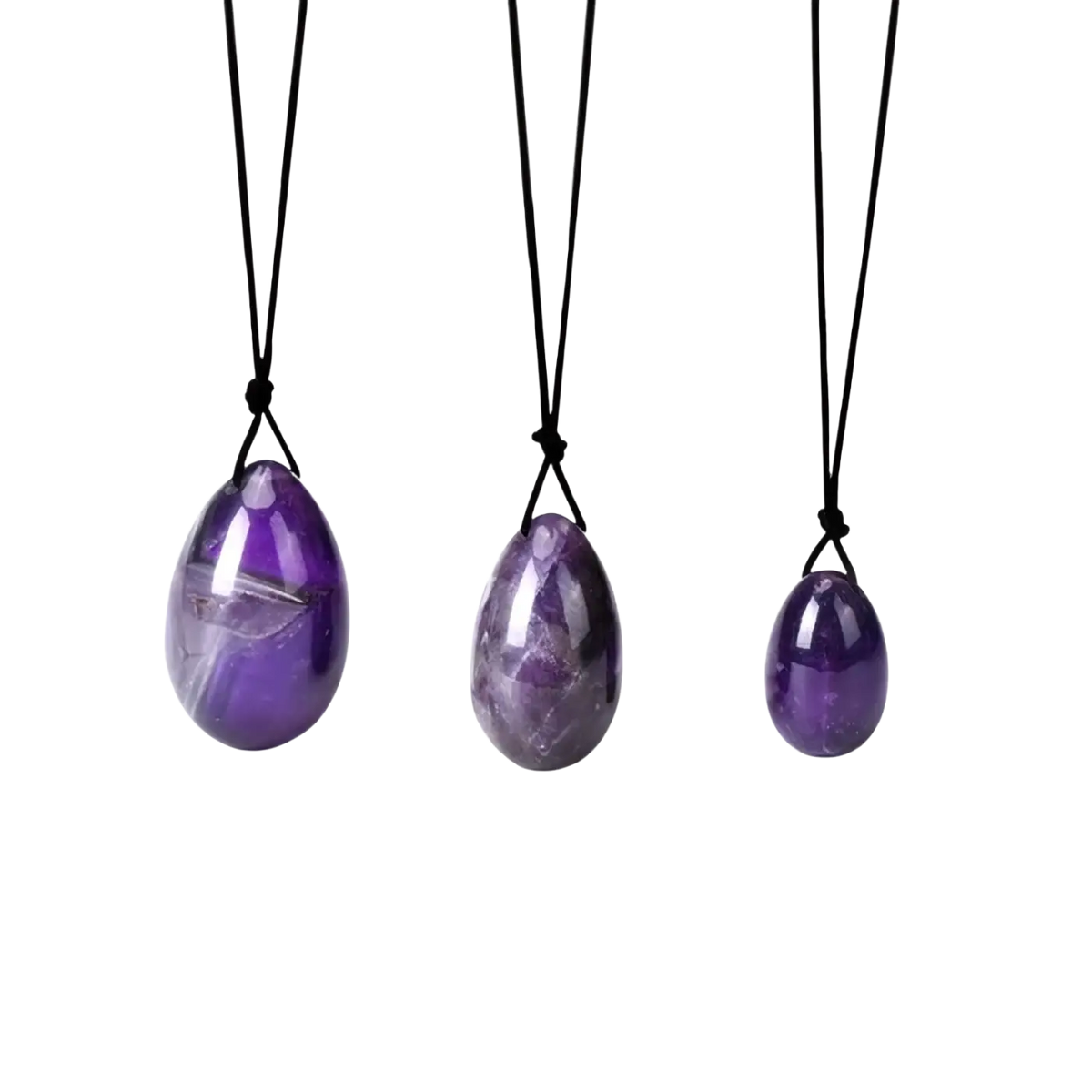 Gebohrtes Amethyst Yoni-Ei von Artisans de Madagascar, 45 × 30 mm, in lila Kristalloptik, detaillierte Oberfläche, handgefertigt