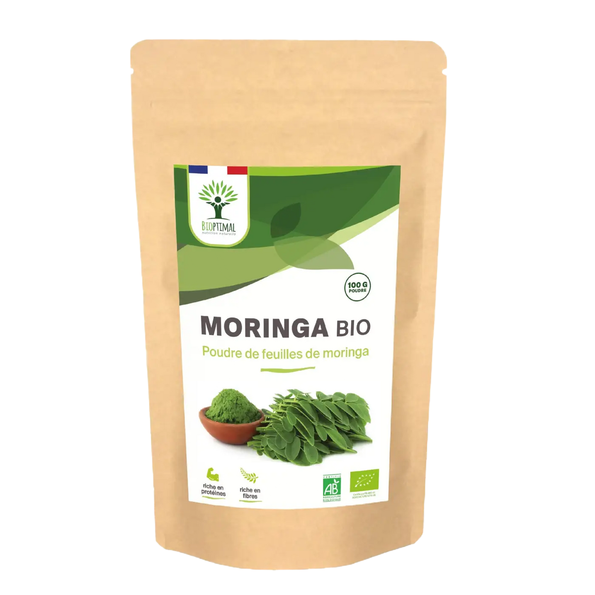 Bio-Moringa-Pulver von Bioptimal, veganes Nahrungsergänzungsmittel in 100 g, braunes Moringa-Pulver auf weißem Hintergrund