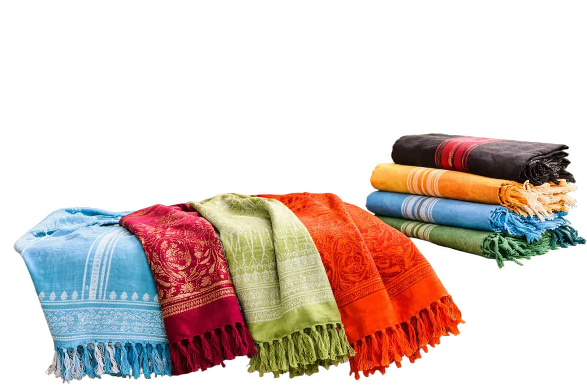 Lunghi Sarong Pareo Tuch 160 x 115 cm, lebendiges Hamamtuch von Mana Shop, zeigt bunte, weiche Baumwollstoffe.