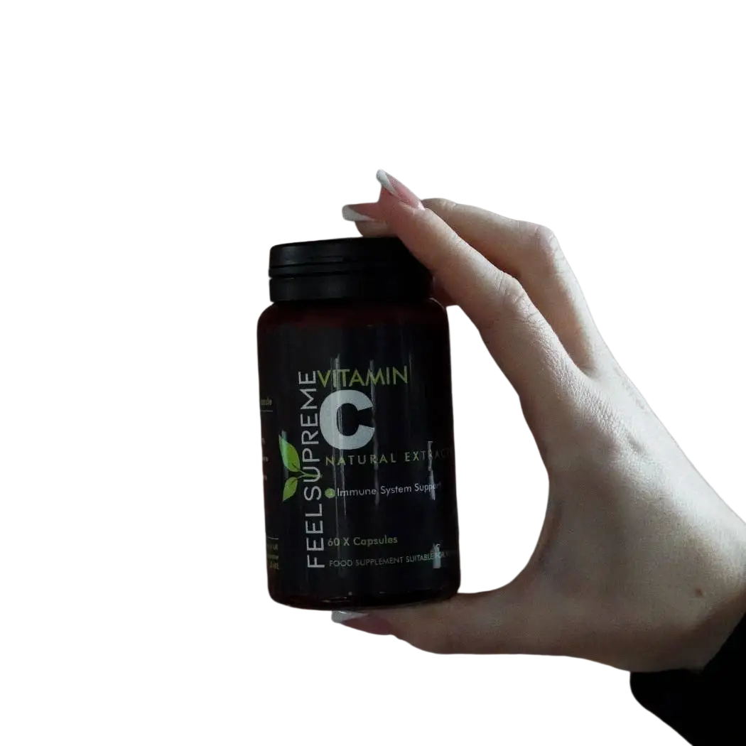 Natürliches Vitamin C Nahrungsergänzung von Feel Supreme, natürliche Quelle statt synthetischer Ascorbinsäure, in einer weißen Packung
