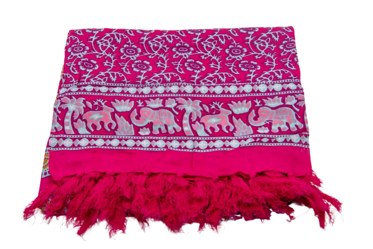 Bunter pinker Lunghi Sarong mit Mandala-Muster von AW Artisan, 140x100cm, leichte, lockere Strand- und Sommerbekleidung