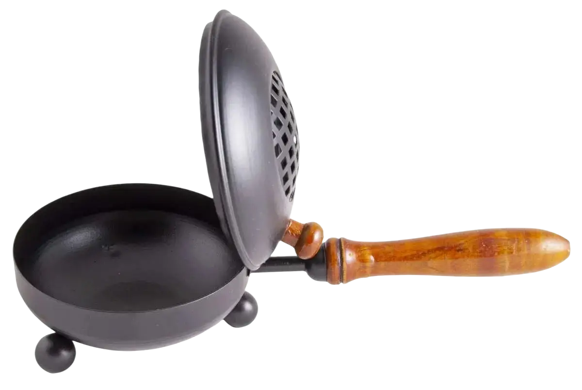 Schwarzes Räuchergefäß Mahan aus Metall mit Holzgriff, Räucherwaren von Dessauer, zum Räuchern und Aromatisieren.