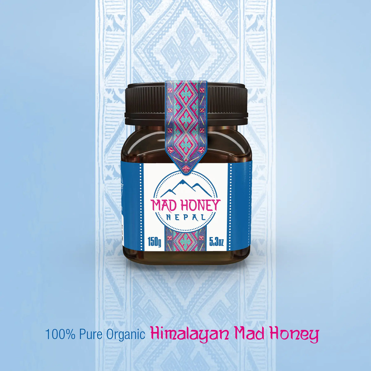 Braunes glasglas mit schwarzem deckel und blauem etikett mad honey nepal mit geometrischen mustern für mad honey wirkung aus der türkischen schwarzmeerregion