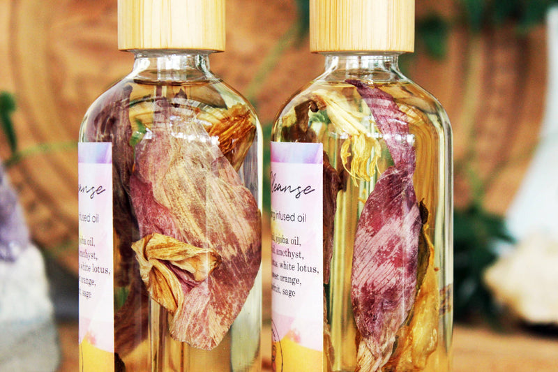 Ayamani Naturals - Aura-Reinigungsöl mit rosa Lotus und Amethyst