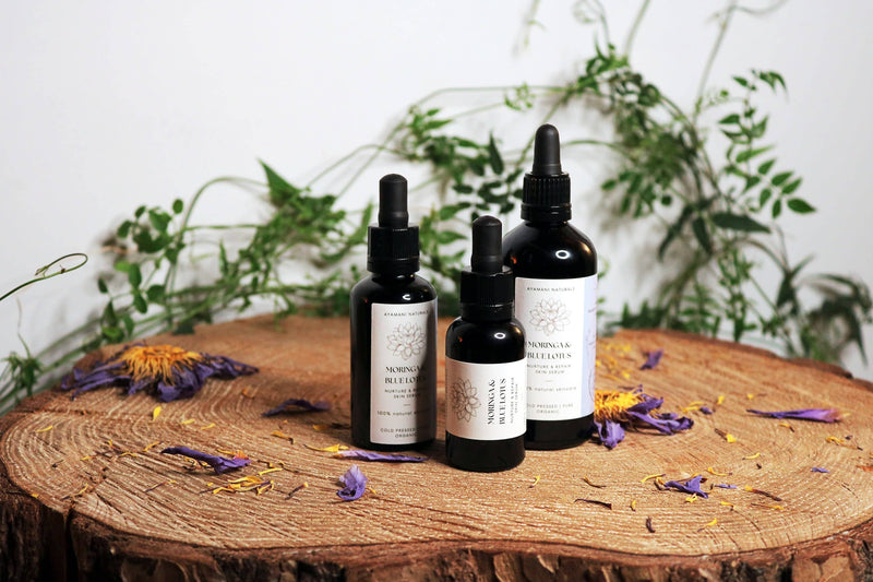 Ayamani Naturals - Beruhigendes Hautpflegeöl mit Blauer Lotus-Moringa und blauer Kamille