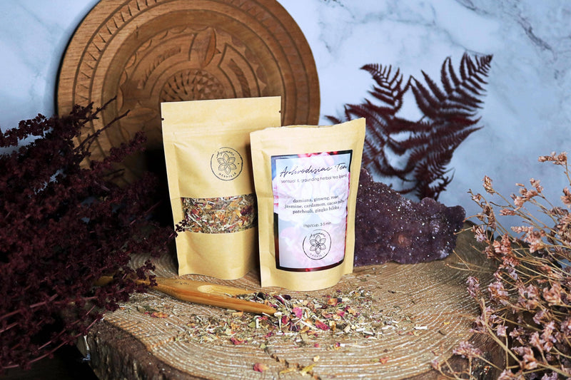 Aphrodisiakum-Tee mit Damiana, Ginseng, Kakao, Rose, Kardamom