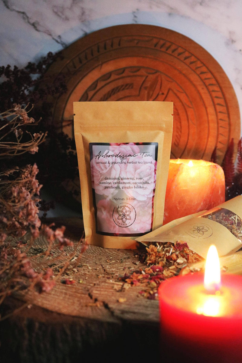 Aphrodisiakum-Tee mit Damiana, Ginseng, Kakao, Rose, Kardamom