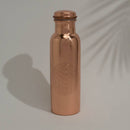 Ayurveda Specialist BV - Pure copper water bottle 750 ml – with flower of life engraving