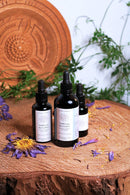 Ayamani Naturals - Beruhigendes Hautpflegeöl mit Blauer Lotus-Moringa und blauer Kamille