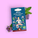 Dunkelblaue Teepackung "Rêverie" mit Passionsblume und Minze auf rosa Hintergrund.