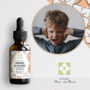 Eine Flasche "Fleur de Bach ENFANT & COLÈRE" im Vordergrund, mit einem runden Bild eines wütenden Kindes, das sich die Ohren zuhält, im Hintergrund. Unten rechts befindet sich das "Conseil Fleur de Bach" Logo.
