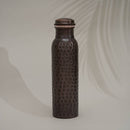 Ayurveda Specialist B.V. - Reine Kupferwasserflasche gehämmert antik ± 950 ml (schwere Ausführung)