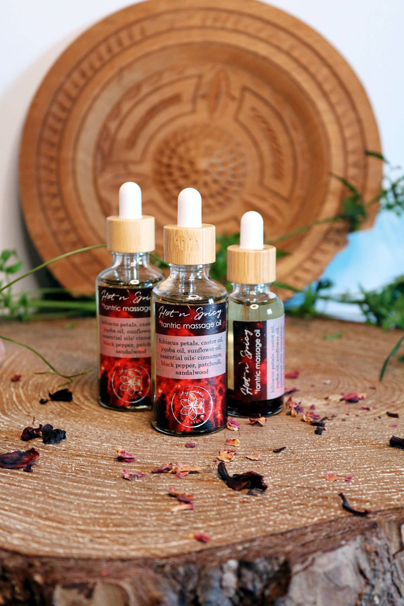 Scharfes und würziges Tantramassageöl | Sinnliches aphrodisierende Öl mit Hibiskus und ätherischen Ölen