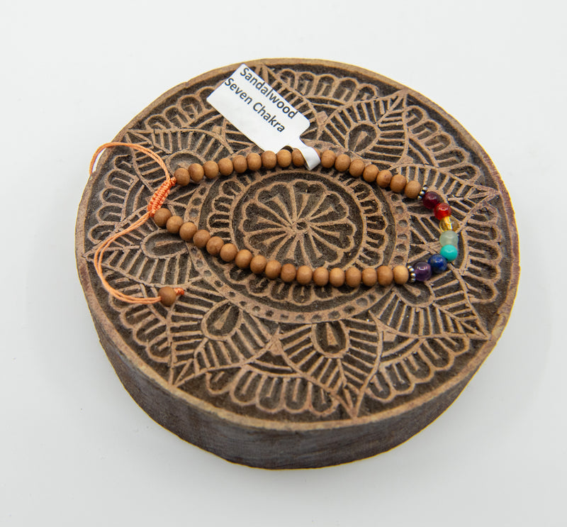 /sandelholz-armband-7-chakra-energie-balance