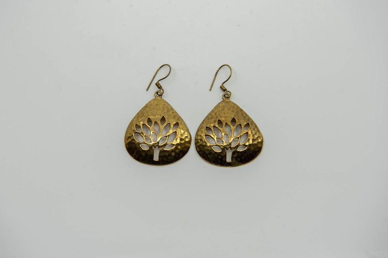 Earrings ornament garnet