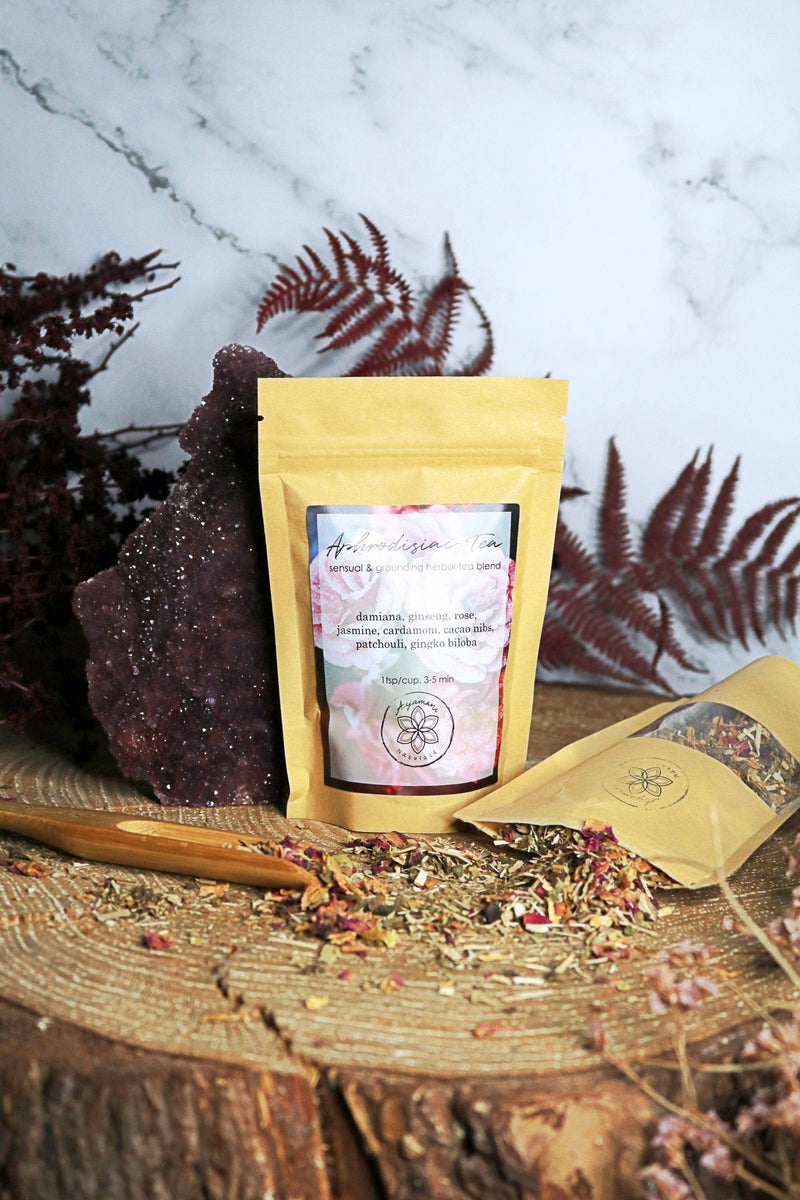 Aphrodisiakum-Tee mit Damiana, Ginseng, Kakao, Rose, Kardamom