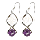 Silverfarbene ohrringe mit gedrehtem drahtdesign und facettierten amethystperlen 10 mm von artisans de madagascar