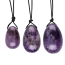 Vives de la Cortada SCP Amethyst Yoni Eierpackung mit Loch und Schnur, violetter Schmuck, detailreiche Ansicht