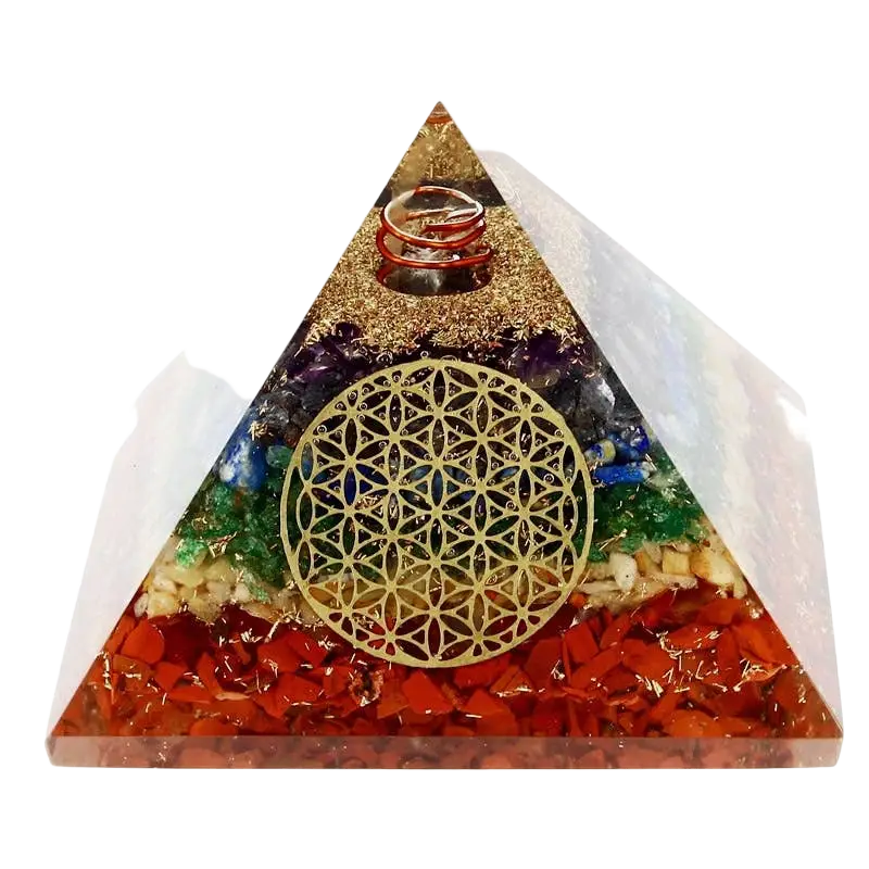 Orgonit-Pyramide mit 7 Chakren und Blume des Lebens, Schmuck von Artisans de Madagascar, 7,5 cm groß