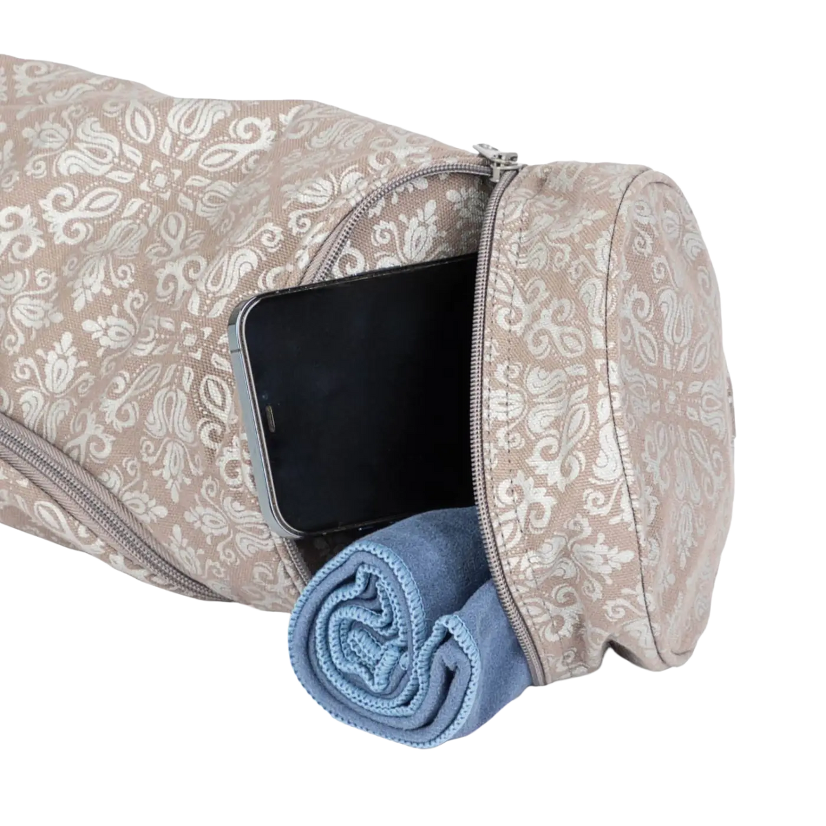 Yoga-Tragetasche aus Baumwolle Maharaja von Bodynova, 70cm, in Taupe und Silber, geeignet für Yogamatten und Zubehör.