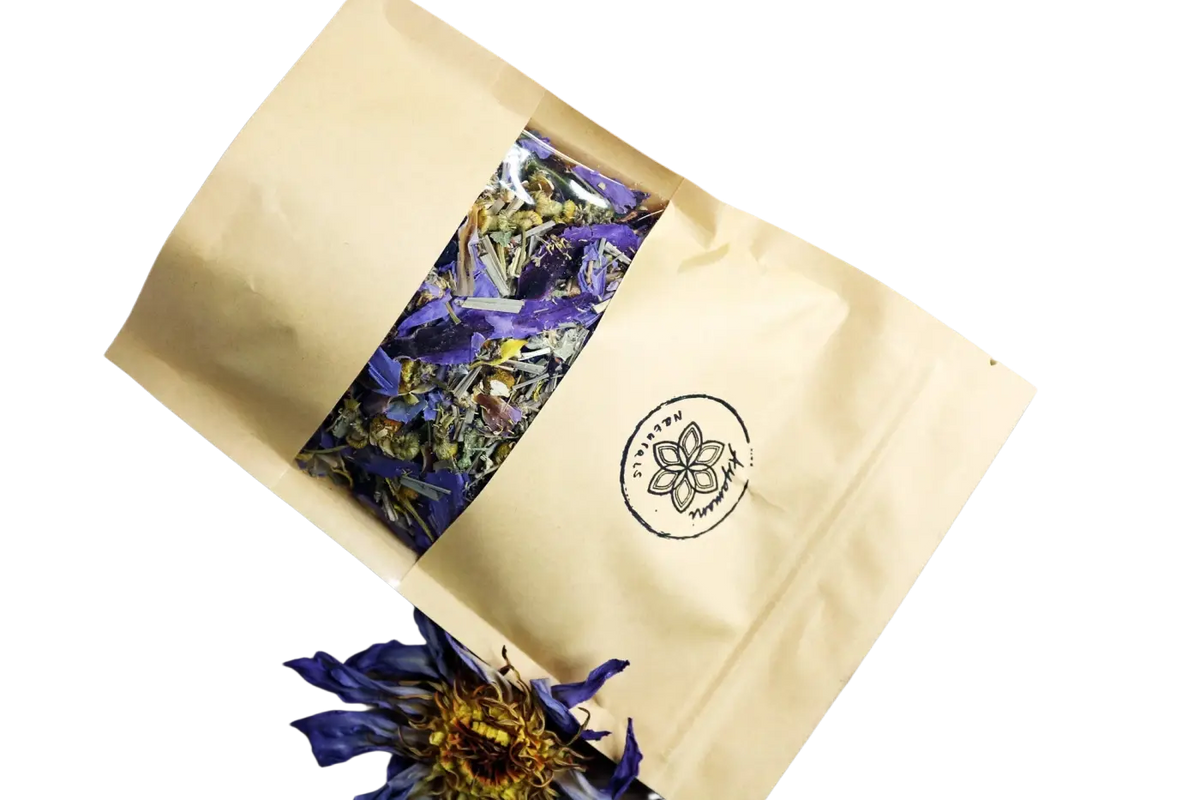Ayamani Naturals Dream Well Kräutertee in einer Packung, für luzides Träumen und Astralprojektion, mit frischen Kräutern.