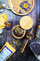 Ayamani Naturals Kräutertee für das dritte Auge und Chakra, Zirbeldrüse, psychische Träume in 30g Packung, naturbelassener Tee.