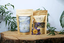 Ayamani Naturals Dream Well Kräutertee in einer Tasse, mit getrockneten Kräutern, für luzides Träumen und Astralprojektion