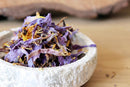 Getrocknete Blaue Lotus Blütenblätter für luzides Träumen, Ayamani Naturals Nymphaea Caerulea Tee, 30 g