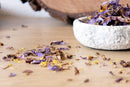 Ayamani Naturals Blaue Lotus Nymphaea Caerulea getrocknete Blütenblätter für luzides Träumen, 250g Teeblätter.