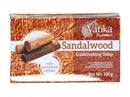 Ayurvedische Sandelholz-Seife von Ayurveda Auténtico für klare, reine und gepflegte Haut, zeigt die Seife mit Sandelholzduft.