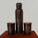 Reines Kupferset Flower of Life Antik mit 950 ml Kupferwasserflasche und 2 Kupferbechern in Geschenkbox, Ayurveda Specialist B.V.