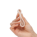 Pale pink flexible silicone bamboozy menstruationsscheibe aus 100 prozent medizinischem material bietet sichere alternative und zuverlässigen schutz