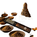 Schwarze rechteckige balaji mahan copal palo santo box mit extra langen räucherstäbchen und gold orange ornamenten