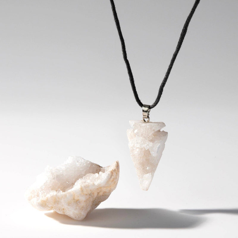 Myga Eco - Geode Gift Set - Rough Stone and Pendant, Choice of 3 Crystals