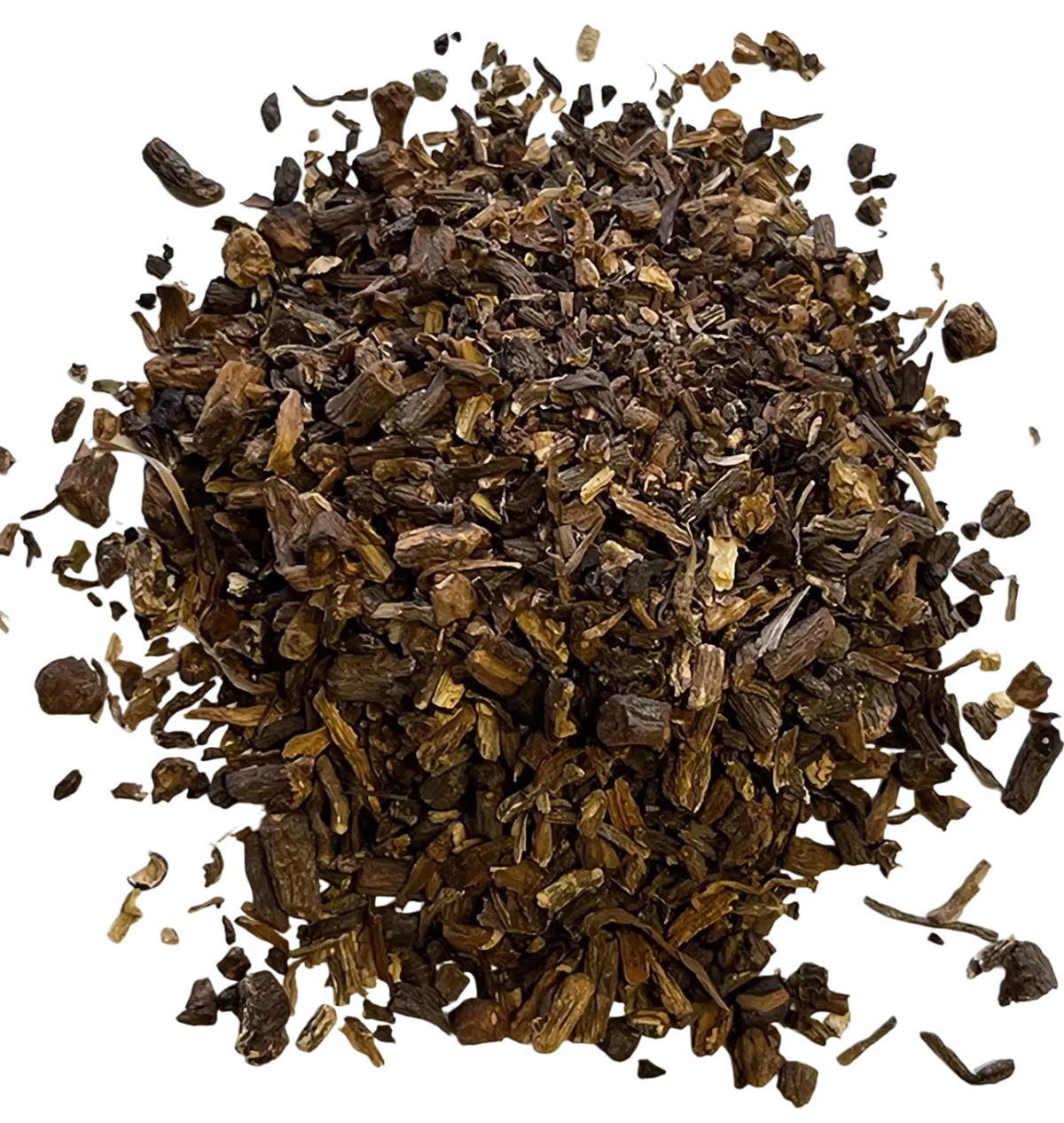 Pile of dried chopped dandelion root pieces in brown shades for bio löwenzahnwurzelkaffee koffeinfreier kaffeeersatz mana shop
