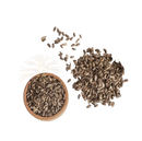 Bio mariendistel leber komplex mit dunklen braunen organic milk thistle samen in rustikaler holzschale gesund vegan