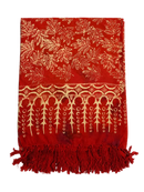 Ein lebhaft rotes lunghi sarong pareo tuch 160x115cm mit cremefarbenen blatt- und geometrischen mustern und fransenrand von mana shop
