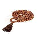 Bodynova mala yoga kette aus sandelholz mit 108 perlen und dunkelbrauner quaste mit sandalwood scent