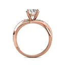 Verlobungsring CARALI / MYC Paris Eleanor aus Roségold mit funkelnden Kristallen, eleganter Schmuck für besondere Anlässe.
