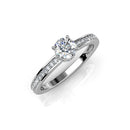 Verlobungsring CARALI / MYC Paris Elise Fingering aus Silber mit funkelnden Kristallen, elegantes Schmuckstück für besondere Anlässe