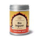 Eine silberne Dose „Bio Ingwer gemahlen“ von Classic Ayurveda mit einem orange-roten Etikett, freigestellt auf weißem Hintergrund.