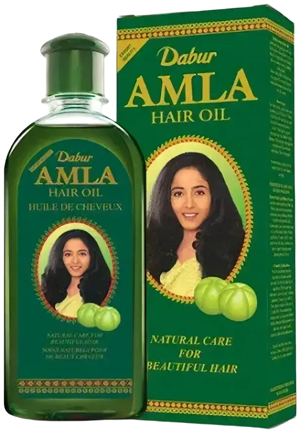 Dabur Amla Haaröl von Ayurveda Auténtico mit indischer Stachelbeere für natürliche Haarpflege, Flasche mit Öl in der Hand gehalten