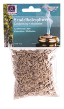 Sandelholzsplitter von Dessauer, 25 g Räucherwerk aus Sandelholz für aromatisches Räuchern, sichtbare Holzsplitter in der Verpackung