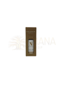 Ein minimalistischer brauner karton mit d’natureza ingweröl 20 ml weißer glasflasche reines ätherisches ingweröl