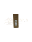 Ein minimalistischer brauner karton mit einer klaren glasflasche n°2 eucalyptus essential oil von d’natureza