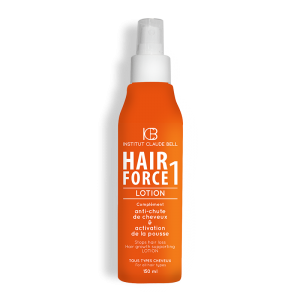 Orange Sprühflasche der 'Hair Force 1 Lotion' von Institut Claude Bell, Anti-Haarausfall- und Wachstumsaktivierungsformel, 150 ml, auf weißem Hintergrund.