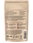 Die Rückseite einer plastikfreien und kompostierbaren Verpackung für ein Bio-Pilz B12 Nahrungsergänzungsmittel, die Inhaltsstoffe, Produktinformationen, Herstellungsprozess und Anwendungshinweise detailliert darstellt.