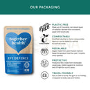 Blue und beige herzförmige pouch mit eye defence augen-nahrungsergänzungsmitteln mit astaxanthin und beta-carotin