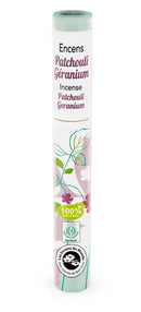 Patchouli- und Geranien-Räucherstäbchen-Röhre mit floralen Illustrationen und Bio-Zertifizierungslogos.