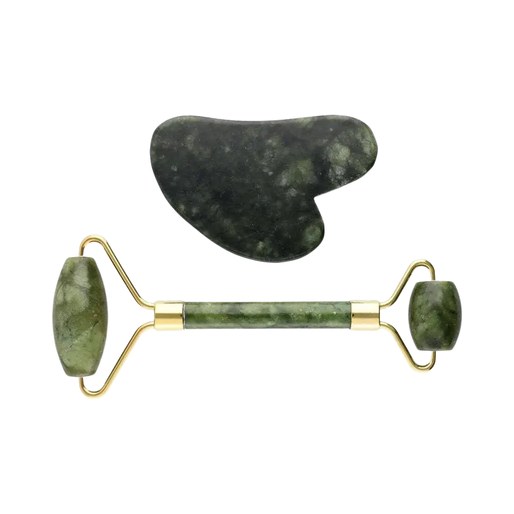 Grünes Gua Sha Massagegerät Set mit Jade-Roller für das Gesicht, entspannende Gesichtsmassage, von Vives de la Cortada S.L